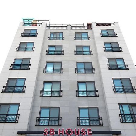 Hotel Sb House Suwon Esterno foto